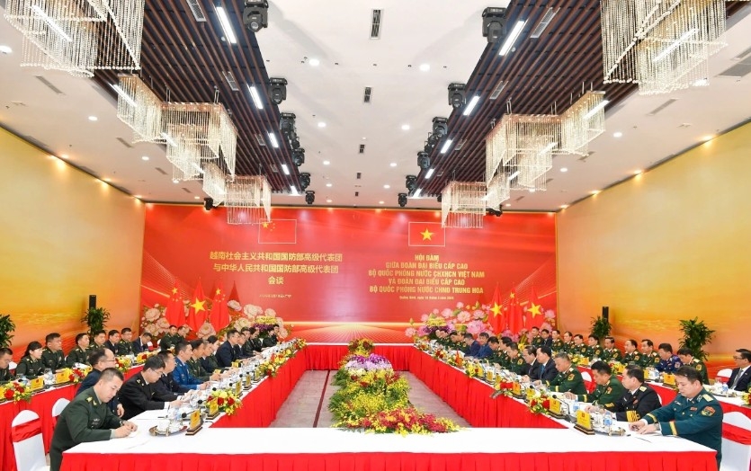 Vietnam, China strengthen trust and expand defence cooperation